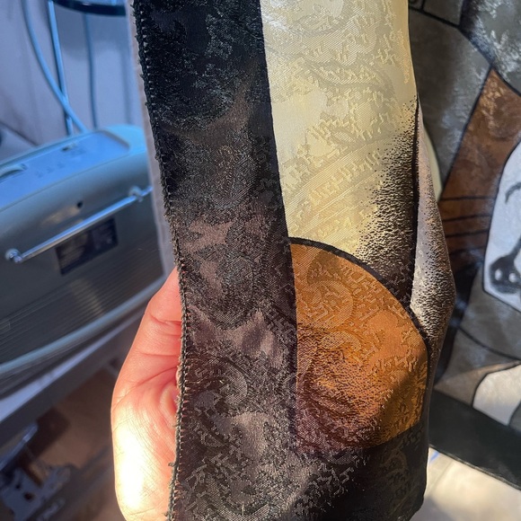 1980s Picasso abstract scarf - Picture 7 of 7